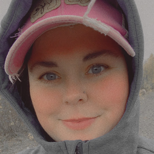Robyn Corbett Photo 16