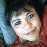 Anna Gomez Photo 22