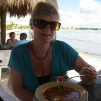 Suzanne Perron Photo 21