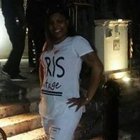 Erika Carter Photo 18