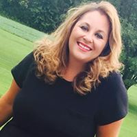 Jennifer Isaacs Photo 17