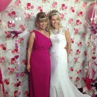 Laura Howes Photo 39
