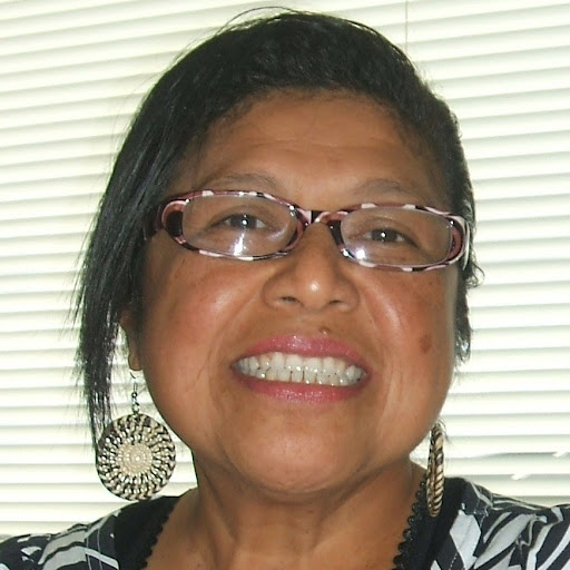 Anne Strickland Photo 14