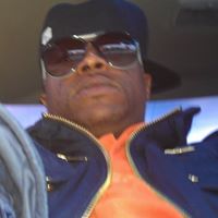 Eddie May Photo 37