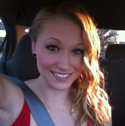 Alyssa Chapman Photo 35