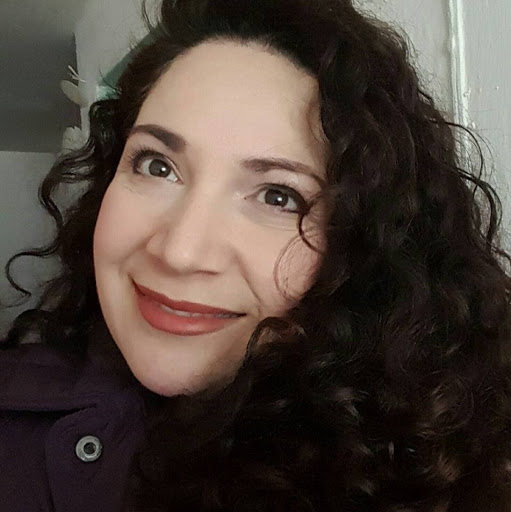 Ruth Valenzuela Photo 37