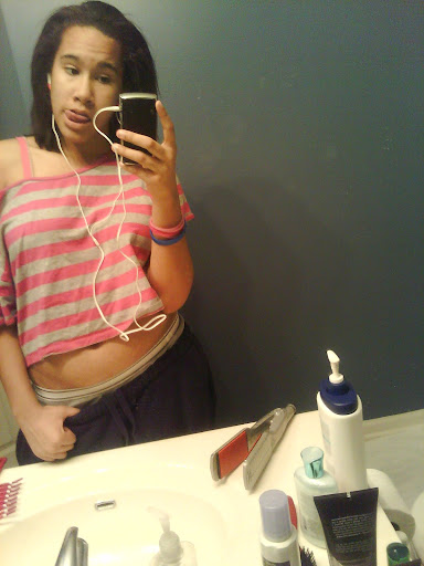 Monica Alexander Photo 7