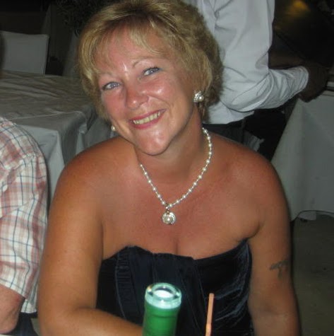 Angela Rhodes Photo 24