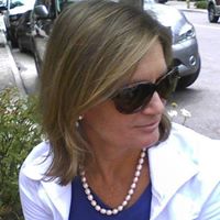 Donna Sutherland Photo 39