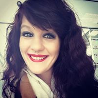 Veronica Darby Photo 8