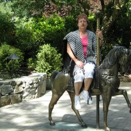 Joan Robinson Photo 38