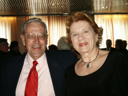 Elizabeth Slade Photo 2