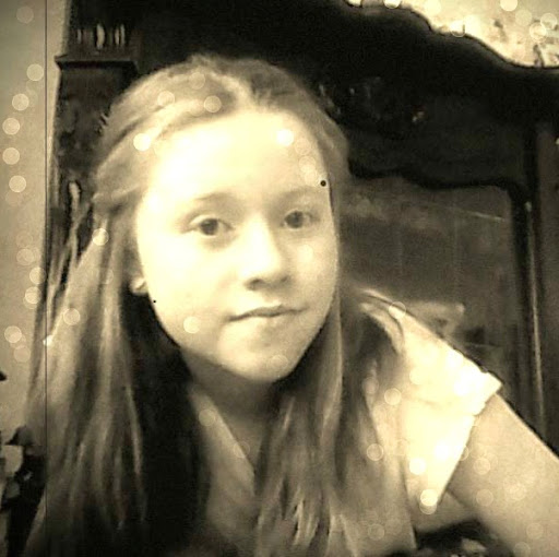 Amy O'Brien Photo 9