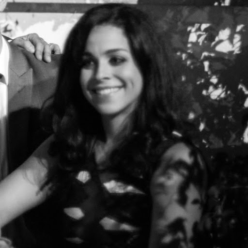 Amanda Rivera Photo 28
