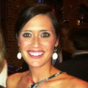 Elizabeth Rollins Photo 37