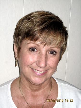 Diana Hudson Photo 18