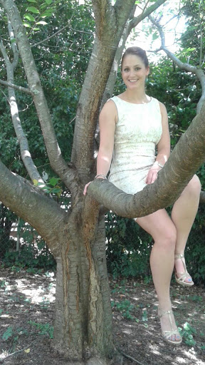 Rachel Long Photo 26