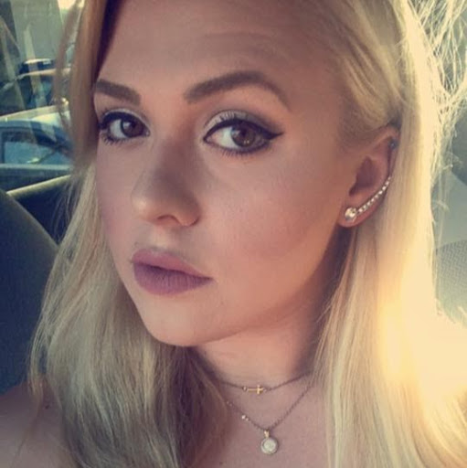 Darby Taylor Photo 6