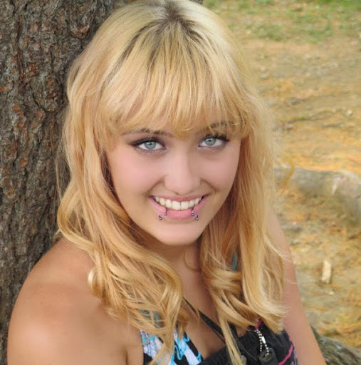 Allison Chase Photo 11