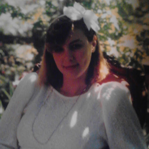 Angie Wilson Photo 32