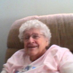 Doris Ryan Photo 29