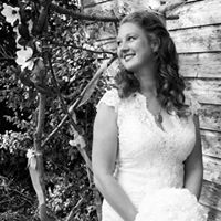 Heather Lentz Photo 37