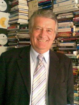 Bruce Lloyd Photo 12