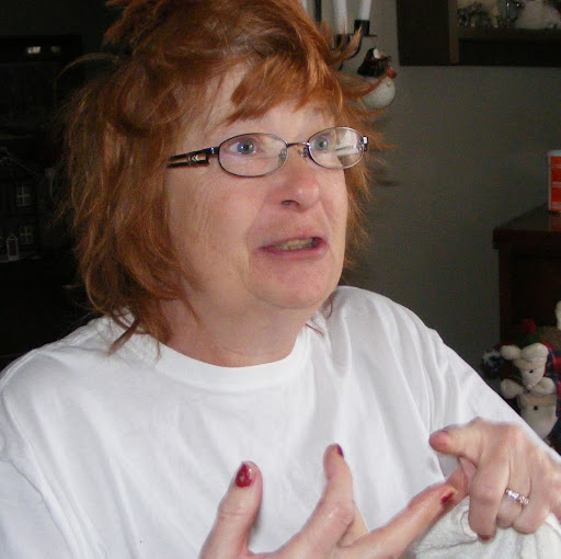 Heather Laird Photo 30
