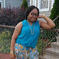 Elizabeth Parson Photo 32