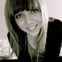 Sarah Edmondson Photo 32