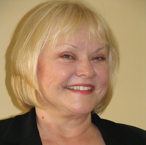 Charlene Taylor Photo 38