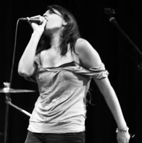 Cindy Cifuentes Photo 9