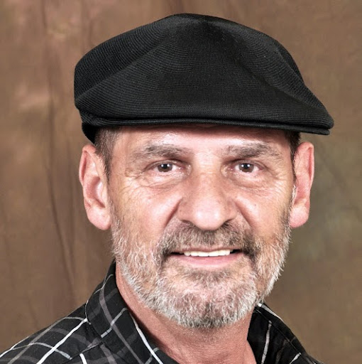 Robert Comstock Photo 19