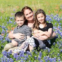 Jennifer Looney Photo 18