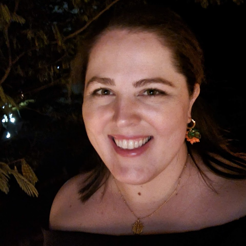 Lauren Ward Photo 30