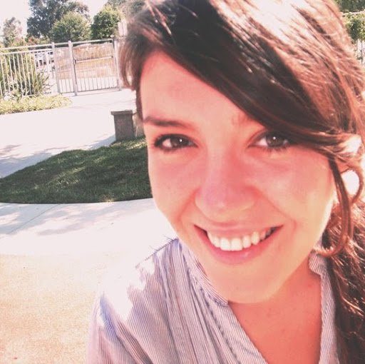 Danielle Bruns Photo 10