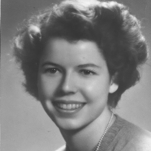 Barbara Macdonald Photo 13