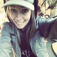Kendra Nicholas Photo 9