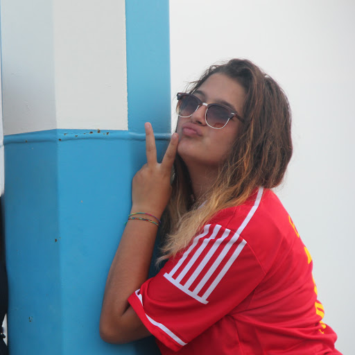 Alicia Costa Photo 6