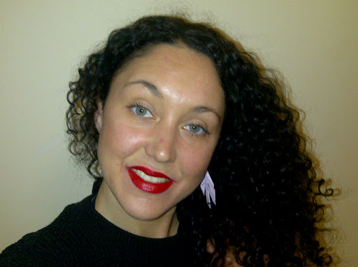 Laura Butler Photo 27