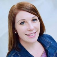 Stefanie Ebert Photo 14