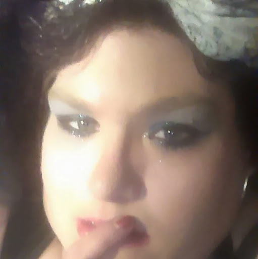 Tabitha Hamilton Photo 8
