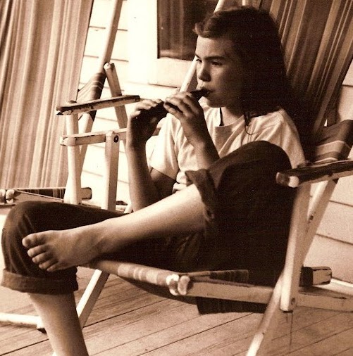 Alison Armstrong Photo 37