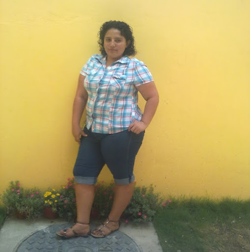 Ivette Vazquez Photo 14