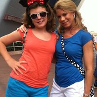 Michelle Britt Photo 11
