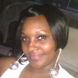 Renee Mayes Photo 3
