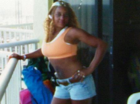 Monica Turner Photo 4