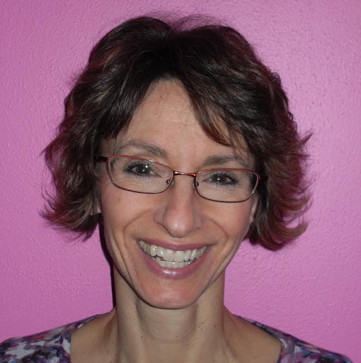 Janet Lynch Photo 29