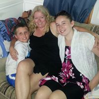 Kelly Ferrell Photo 42
