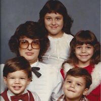 Debbie Maxey Photo 27